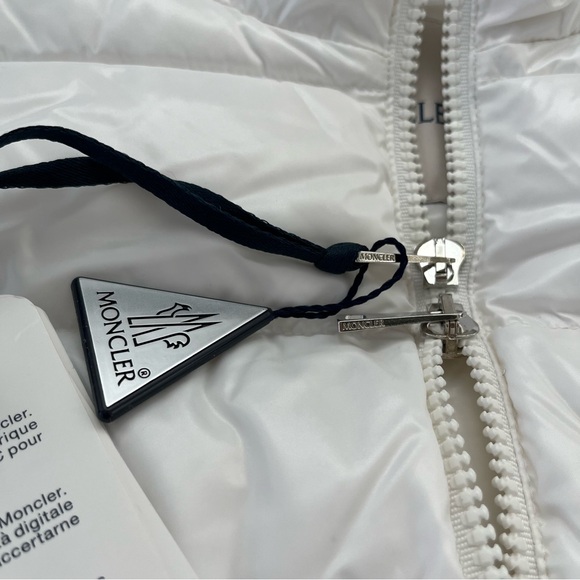 Moncler Ghany Vest White Size Medium NEW - tag cut off - Picture 7 of 11